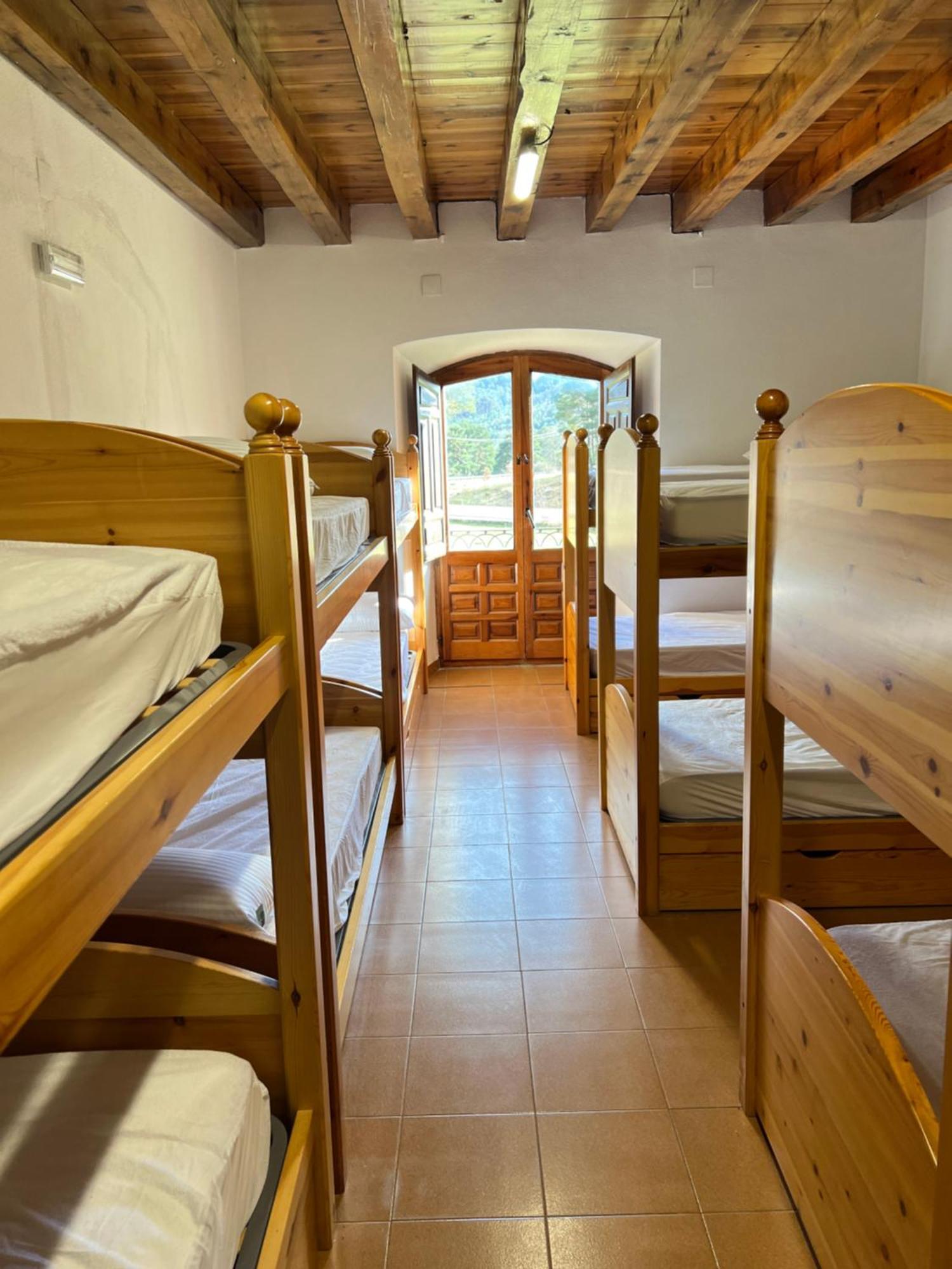 Albergue Pinares - La Casona De Revenga Regumiel de la Sierra Exterior photo