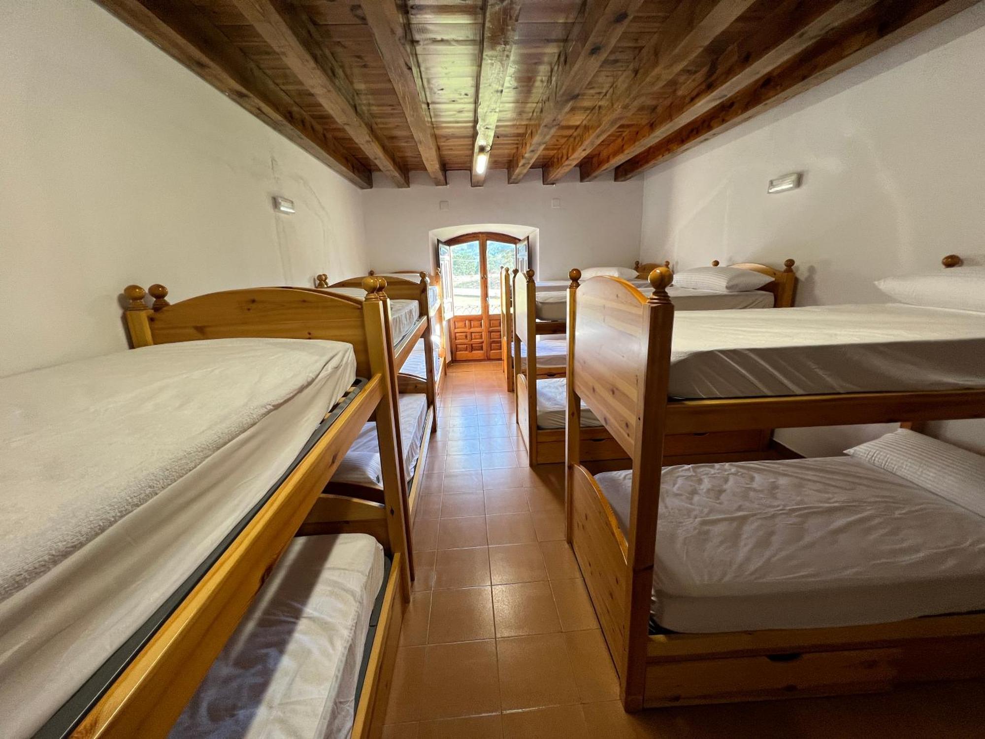 Albergue Pinares - La Casona De Revenga Regumiel de la Sierra Exterior photo